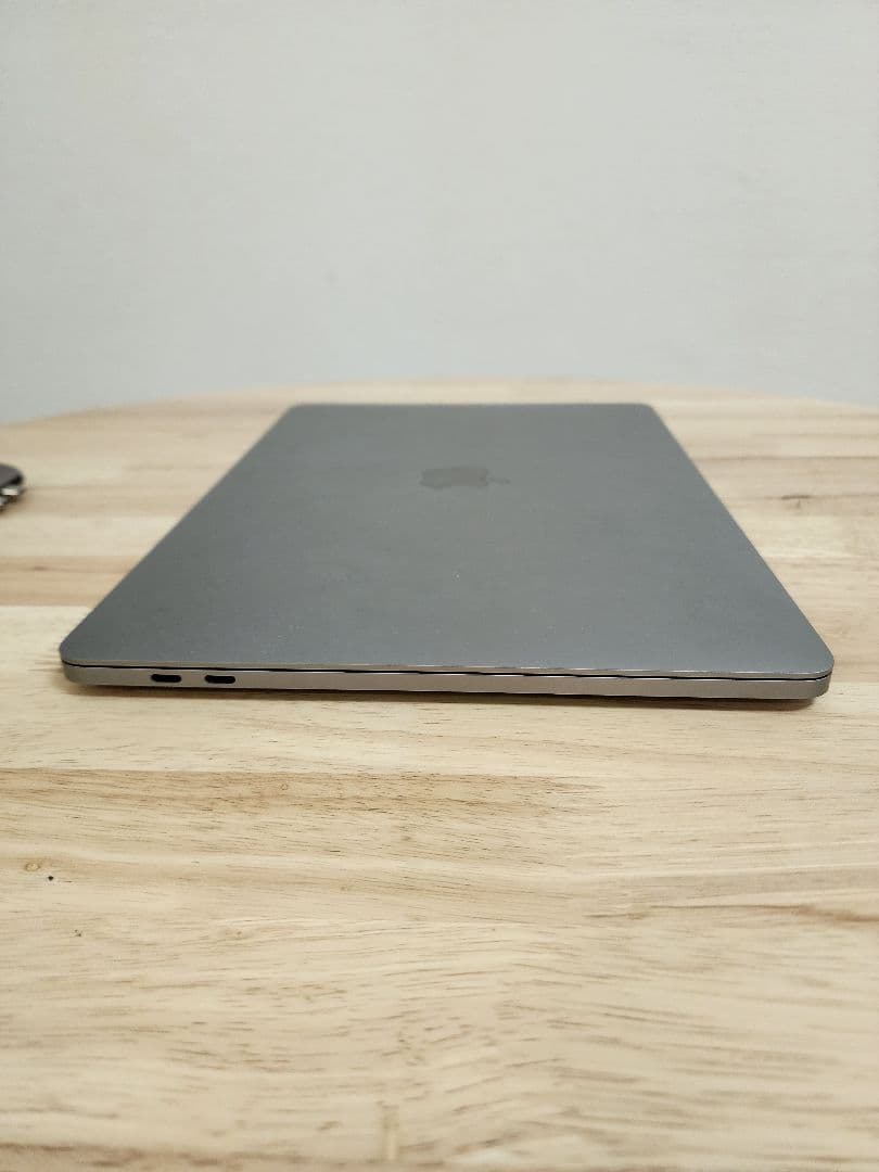 MacBook スペースグレー USキーボード