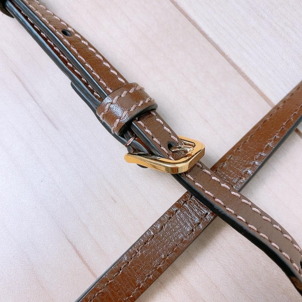 GUCCI バレンタイン ハート ポシェット ショルダーバッグ 斜めがけ GG