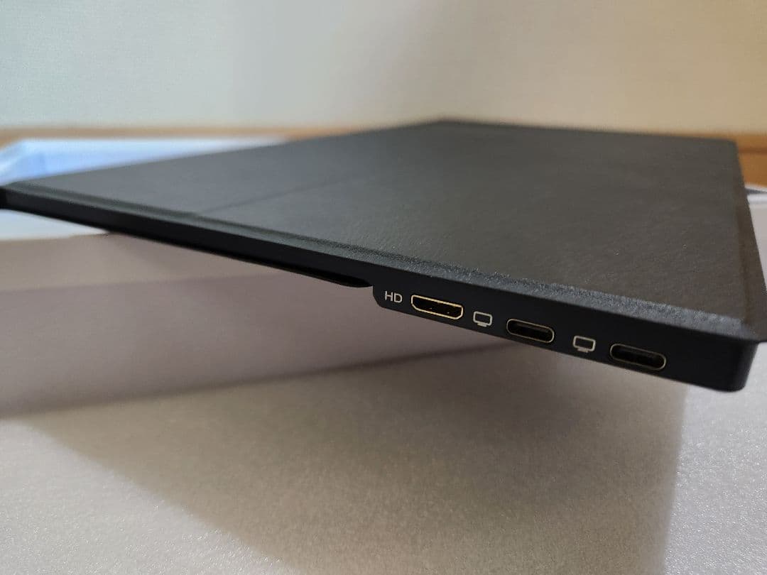 cocopar ポータブルモニター 15.6インチ