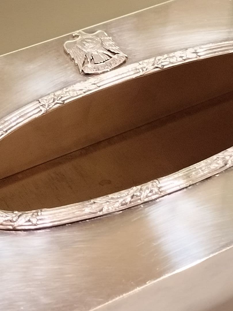 世界最高級ブランド　ティッシュボックス　シルバープレート　特注