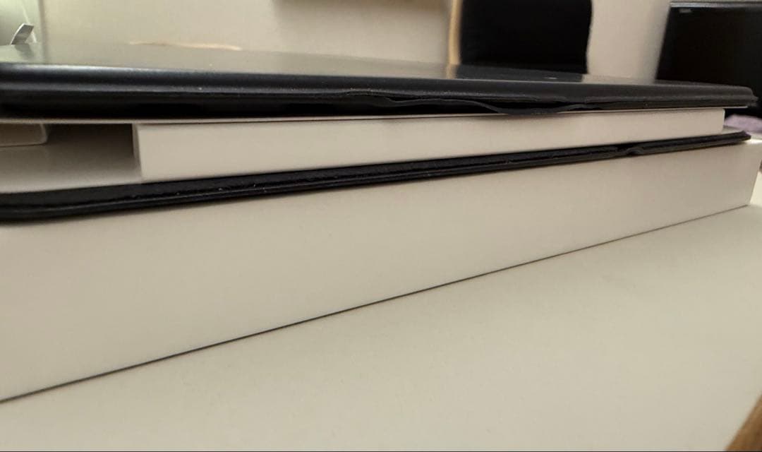 iPad Pro11インチ第一世代256GB セルラーモデルとキーボードのセット