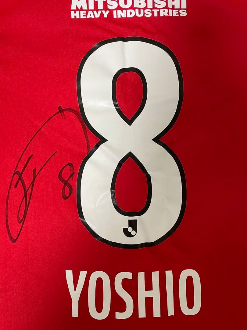 浦和レッズ／2022ユニフォーム／小泉佳穂／直筆サイン入り／Lサイズ