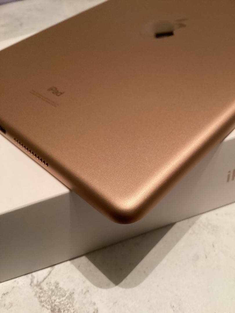 【美品】iPad 第7世代 Cellular SIMフリー ピンクゴールド