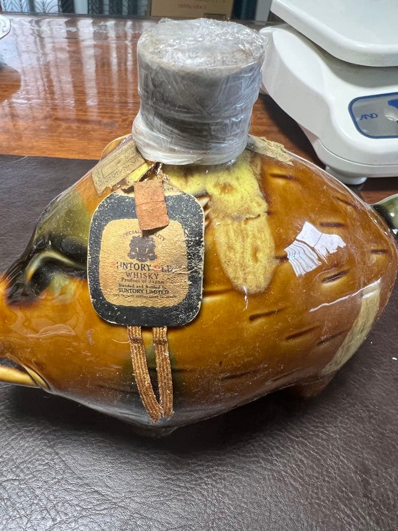 古酒　Suntory Old Whisky 干支ボトル　イノシシ