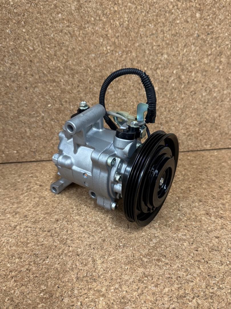 LA600Sタント リビルトACコンプレッサー 未使用 長期在庫 L375S