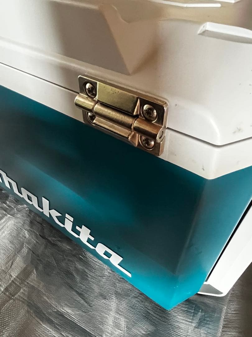 マキタポータブル保温冷凍冷蔵庫