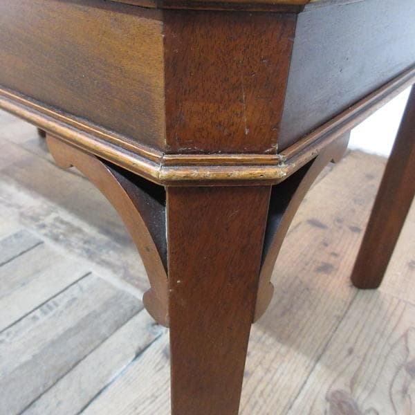 英国製 アンティーク 家具 べヴァン・ファンネル社 コーヒーテーブル 6111e