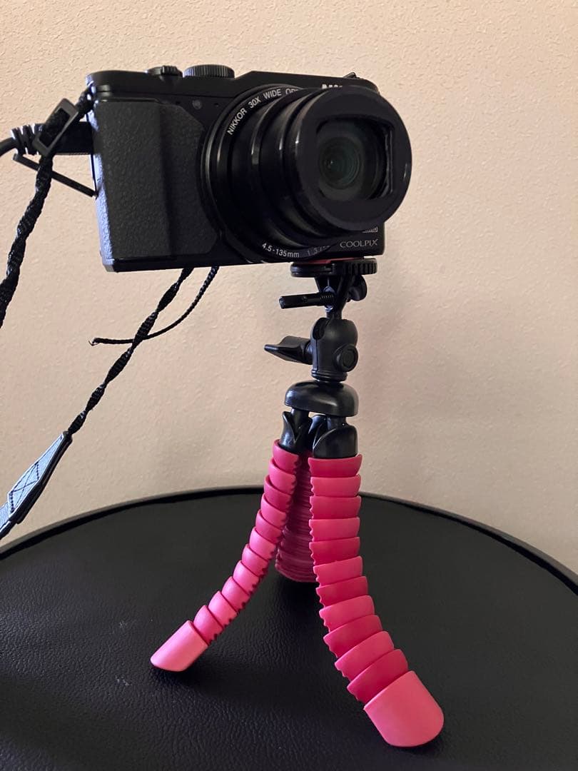 Nikon COOLPIX S9900 30倍ズームデジカメ　　ミニ三脚つき