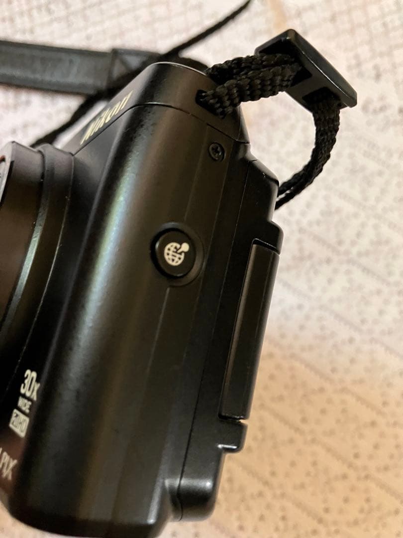 Nikon COOLPIX S9900 30倍ズームデジカメ　　ミニ三脚つき