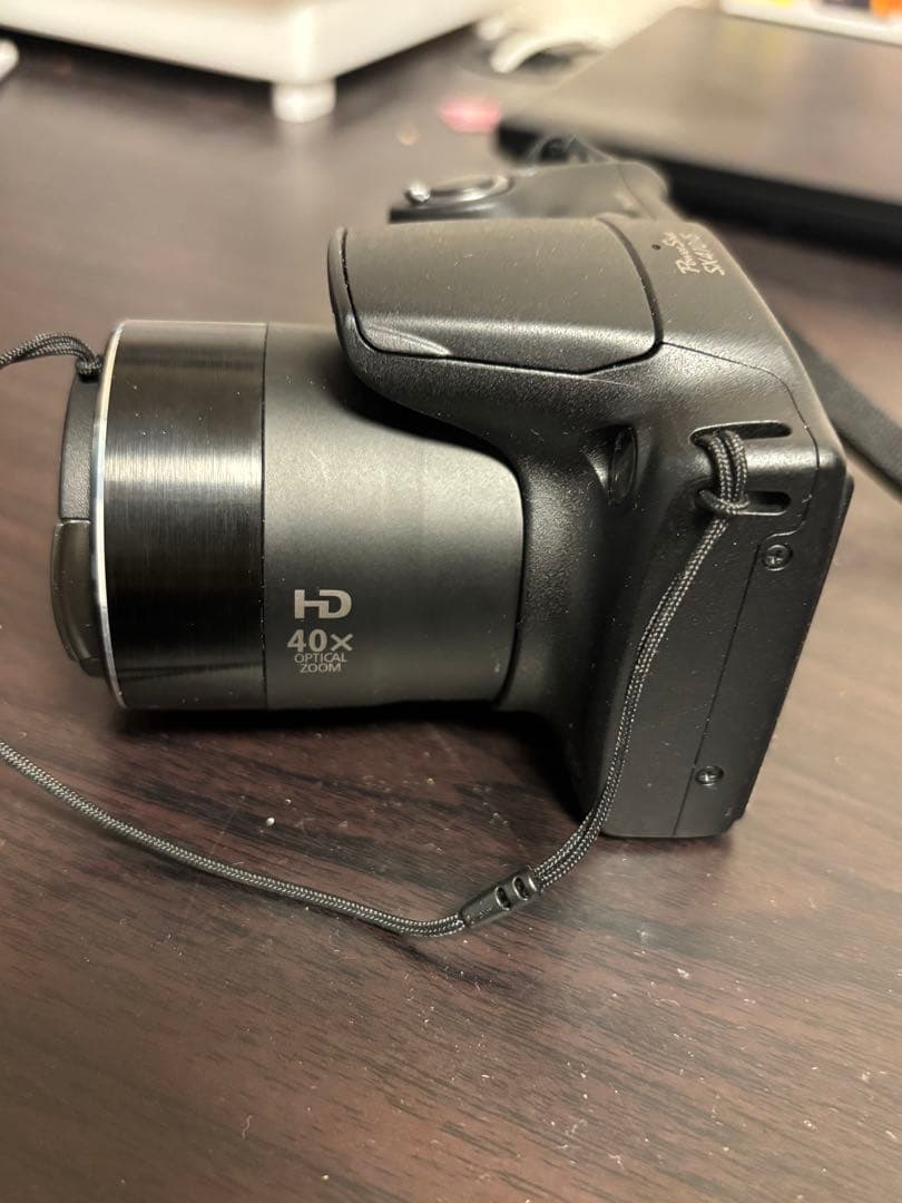 Canon PowerShot SX410 IS 本体と付属品