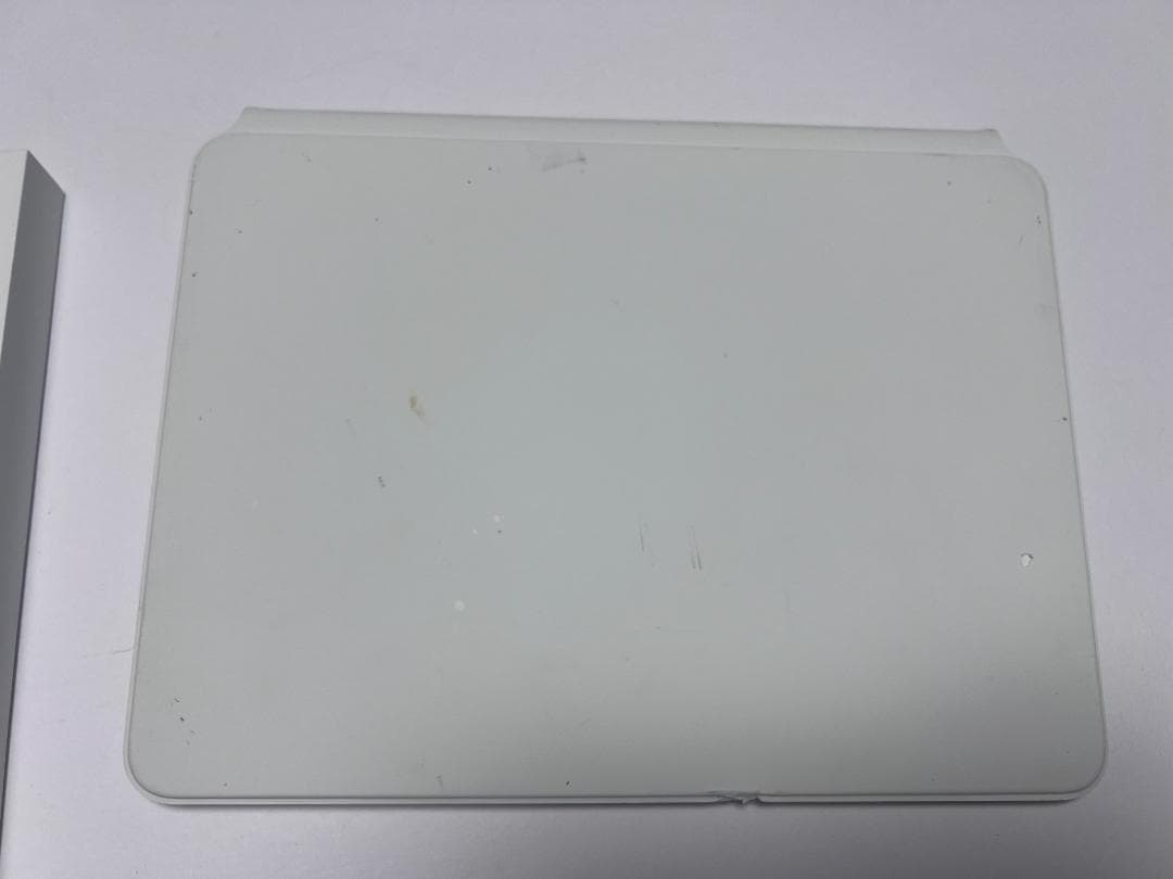 iPad Magic Keyboard 11インチ