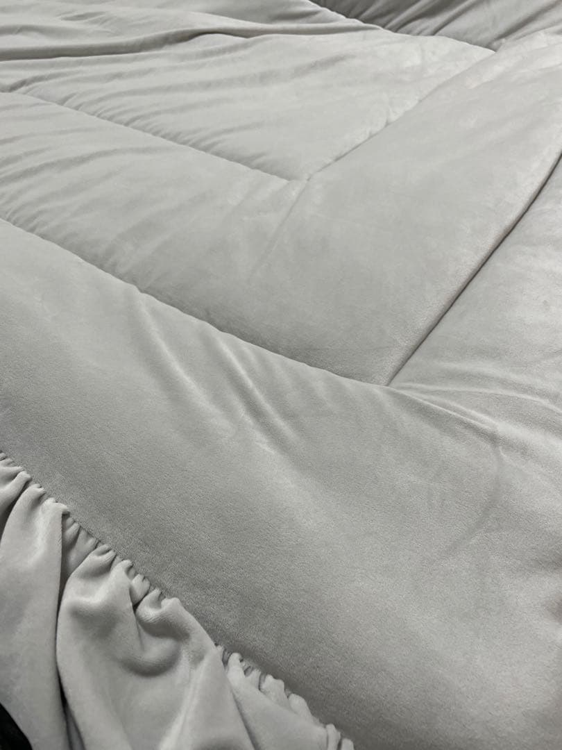 【新品】WARMY アルガンオイル加工 フリル 掛けふとん シングル グレー