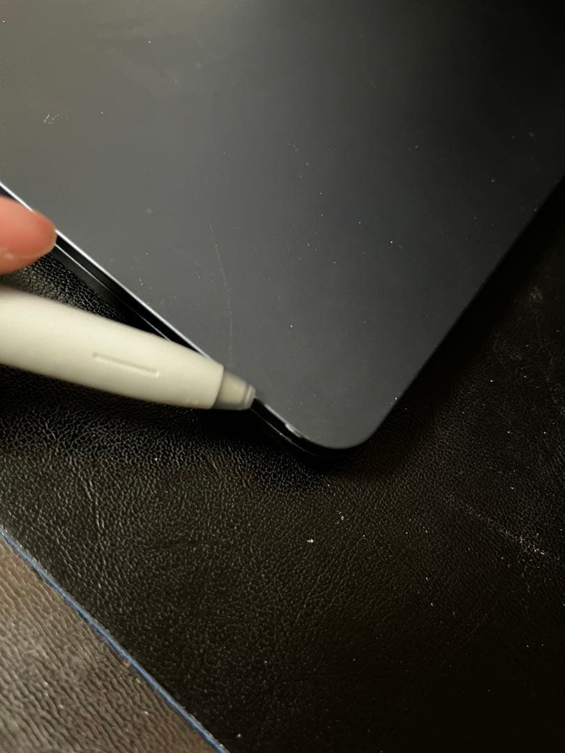 ゆ*ん様 Apple MacBook Air (M2, 2022) 充電器ケーブ
