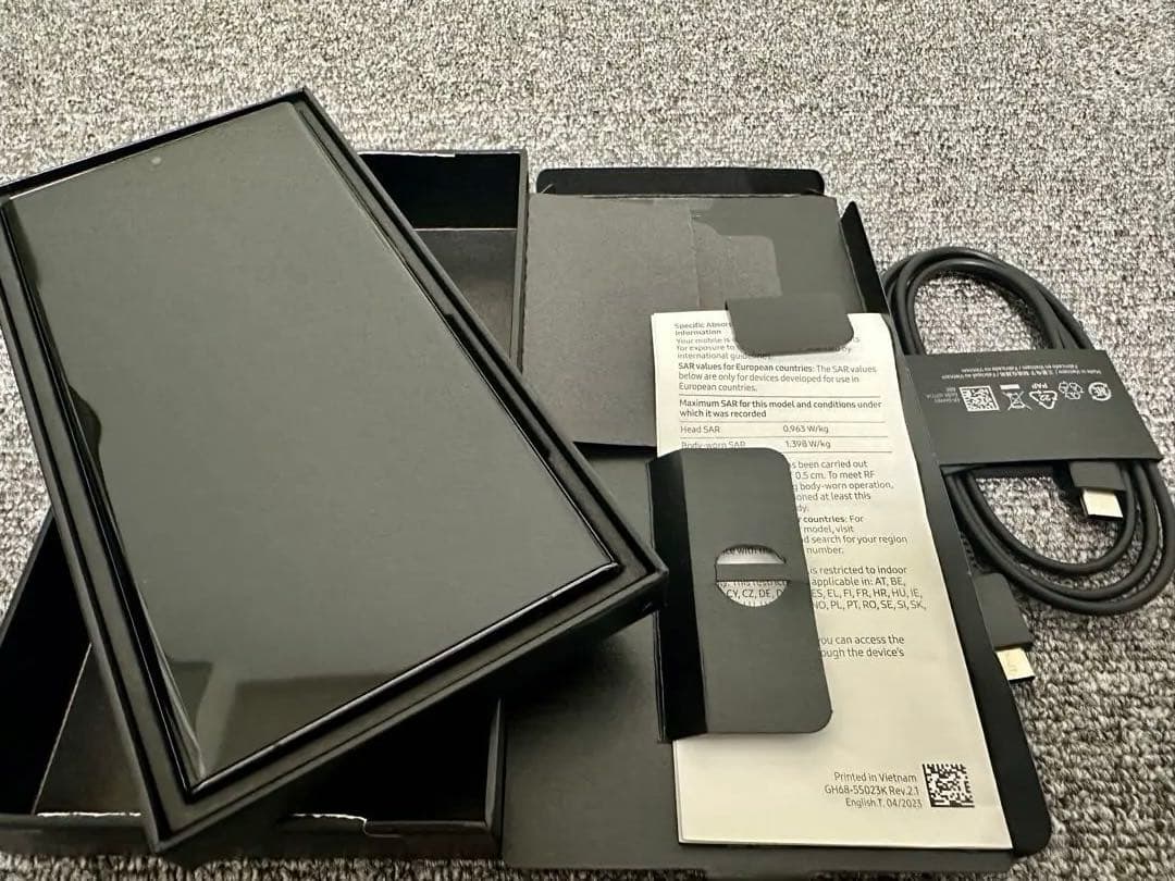 Galaxy S23 Ultra 256G ブラック本体