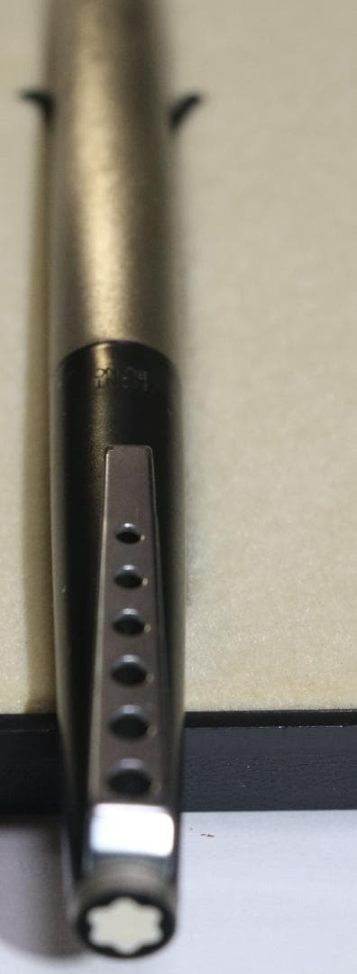 超貴重　モンブラン　カレラ万年筆　No.522P　シルバー　　中古品