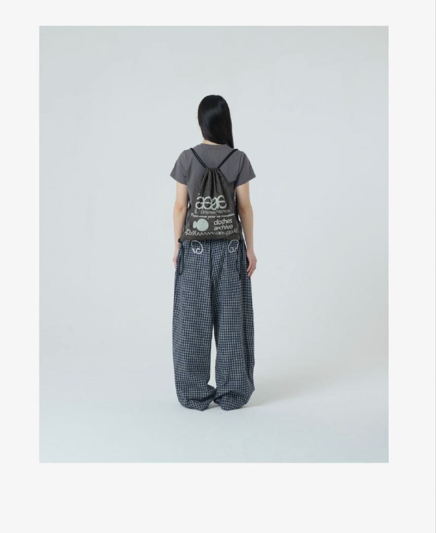 『新品未使用』aeae ナップサック ドット グレー 韓国限定　*正規品