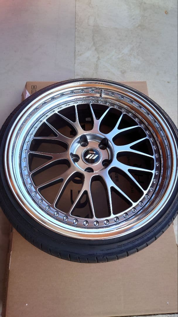 WORK ジスタンス W10M 20インチ 4本