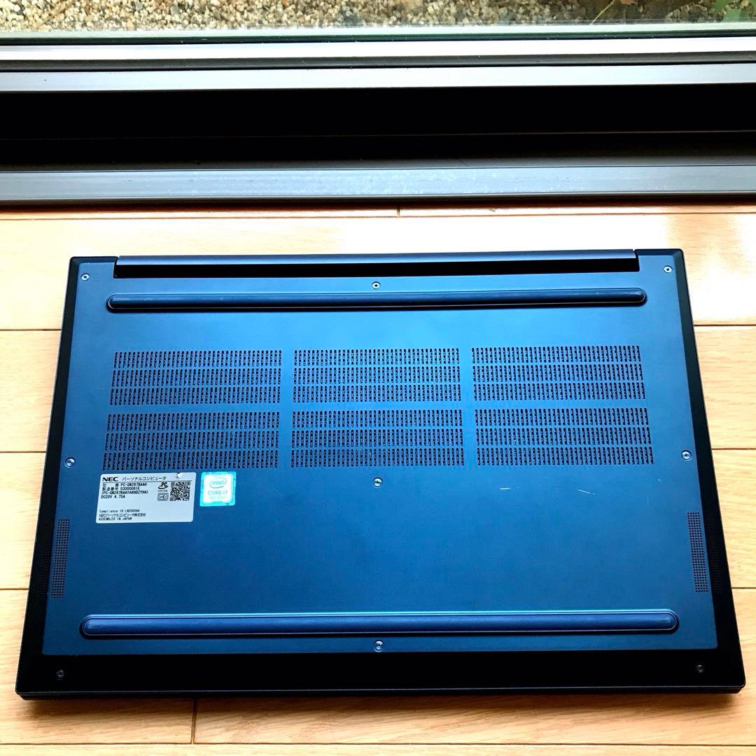 NEC LaVie VEGA Direct 4K【プレミアムミラーガラス天板】