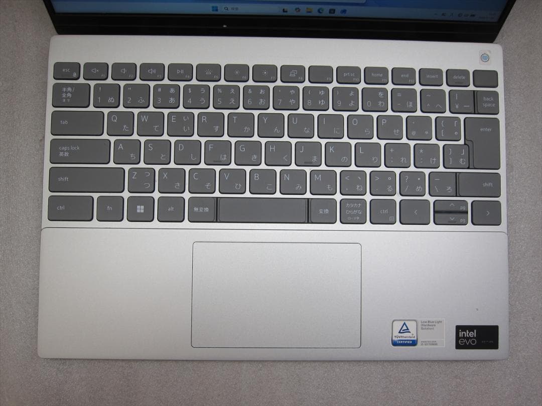 デルCore Ultra5 125H/16G/SSD512G/13型QHD+液晶