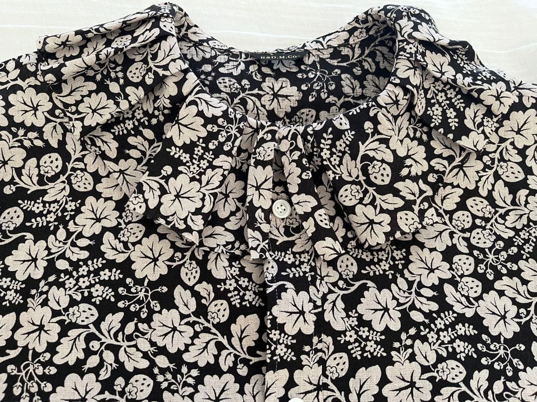 オールドマンズテーラー ワイルドベリー　ラッフルカラーブラウス　新品