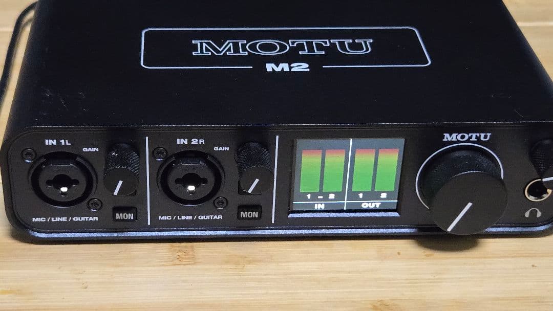 MOTU M2 オーディオインターフェース