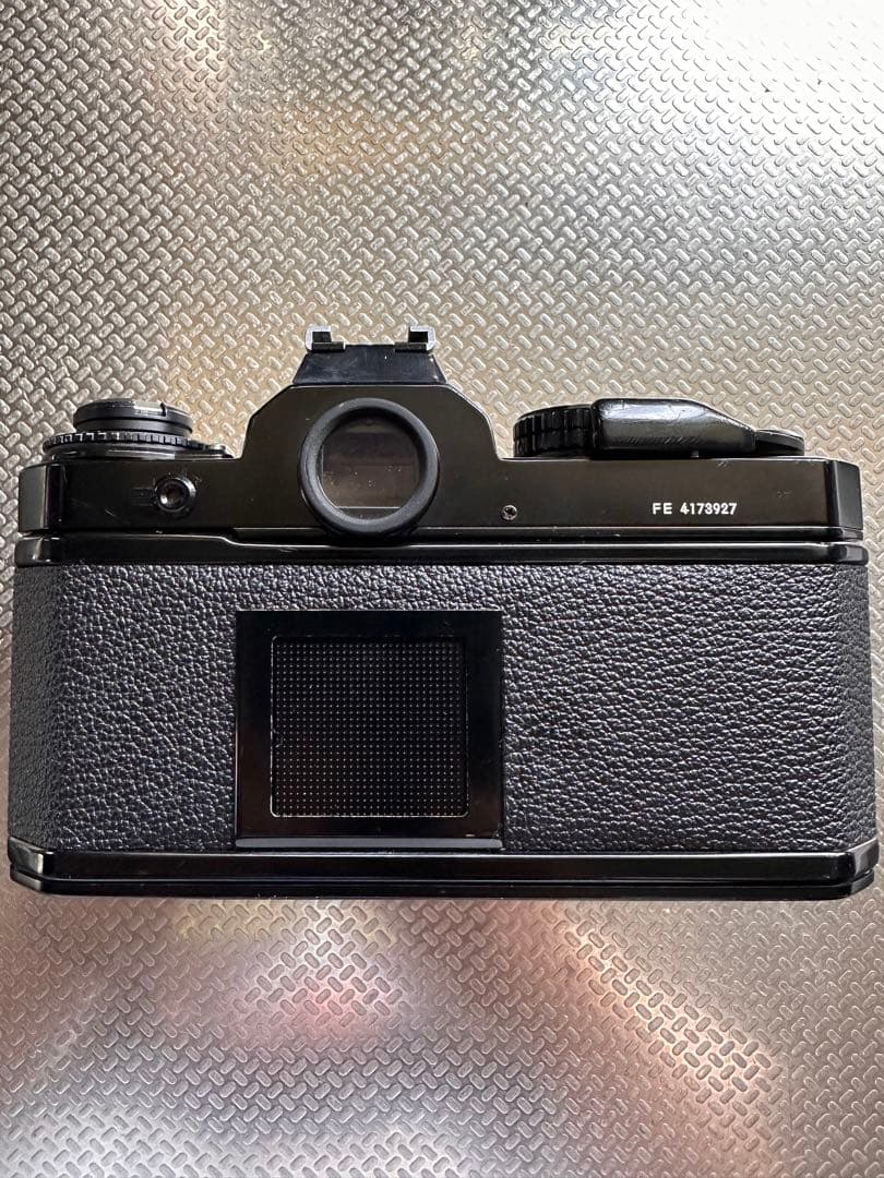 Nikon FE ブラック 美品 動作良好 ボディ　キャップ付