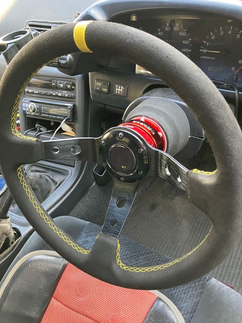 ぴ*こ様 NRG ステアリングクイックリリース レッド　競技用？レンチン音