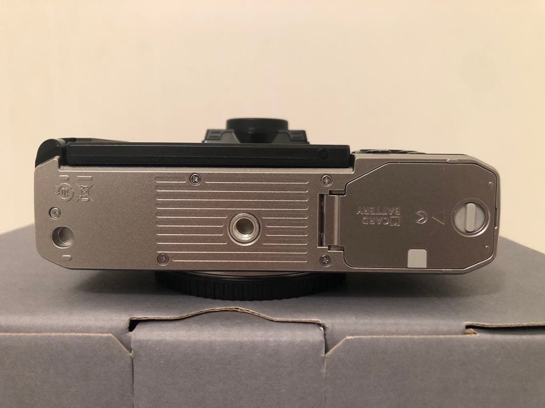 Nikon Z fc ミラーレスカメラ 本体おまけ付き