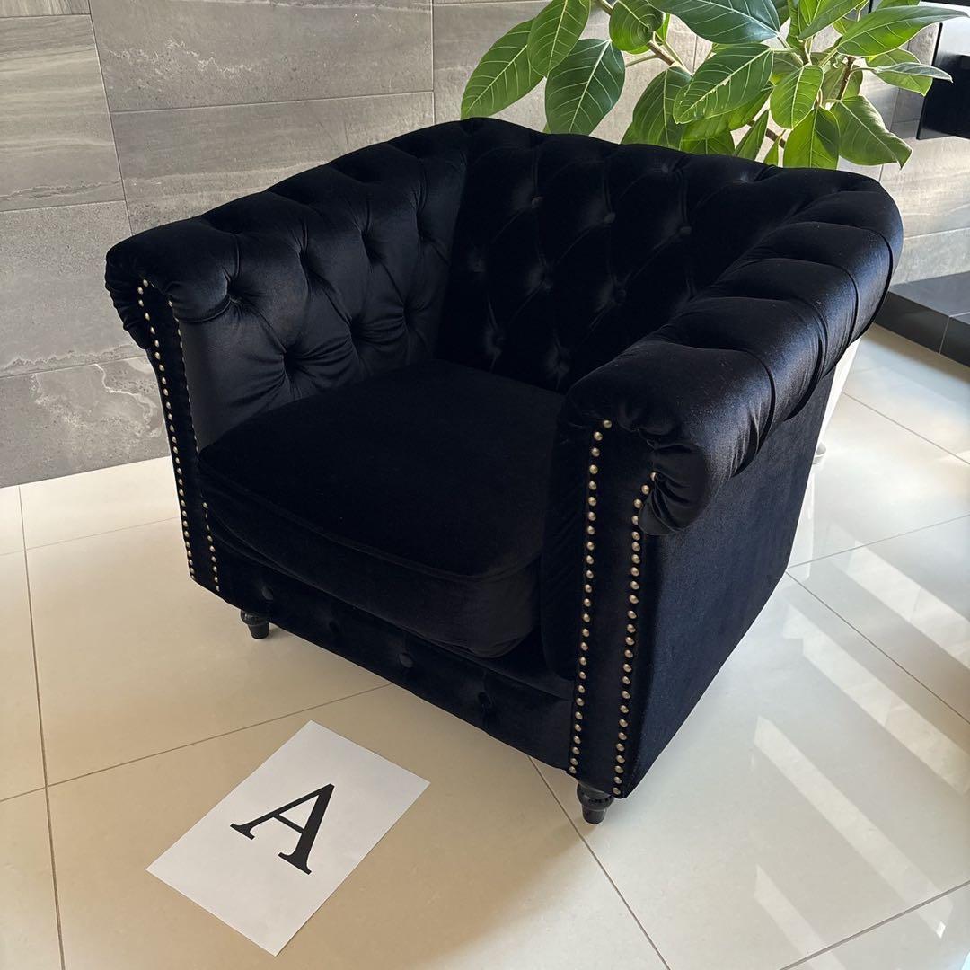 値引しましたA チェスターフィールド英国風アンティーク一人掛ソファー /ブラック