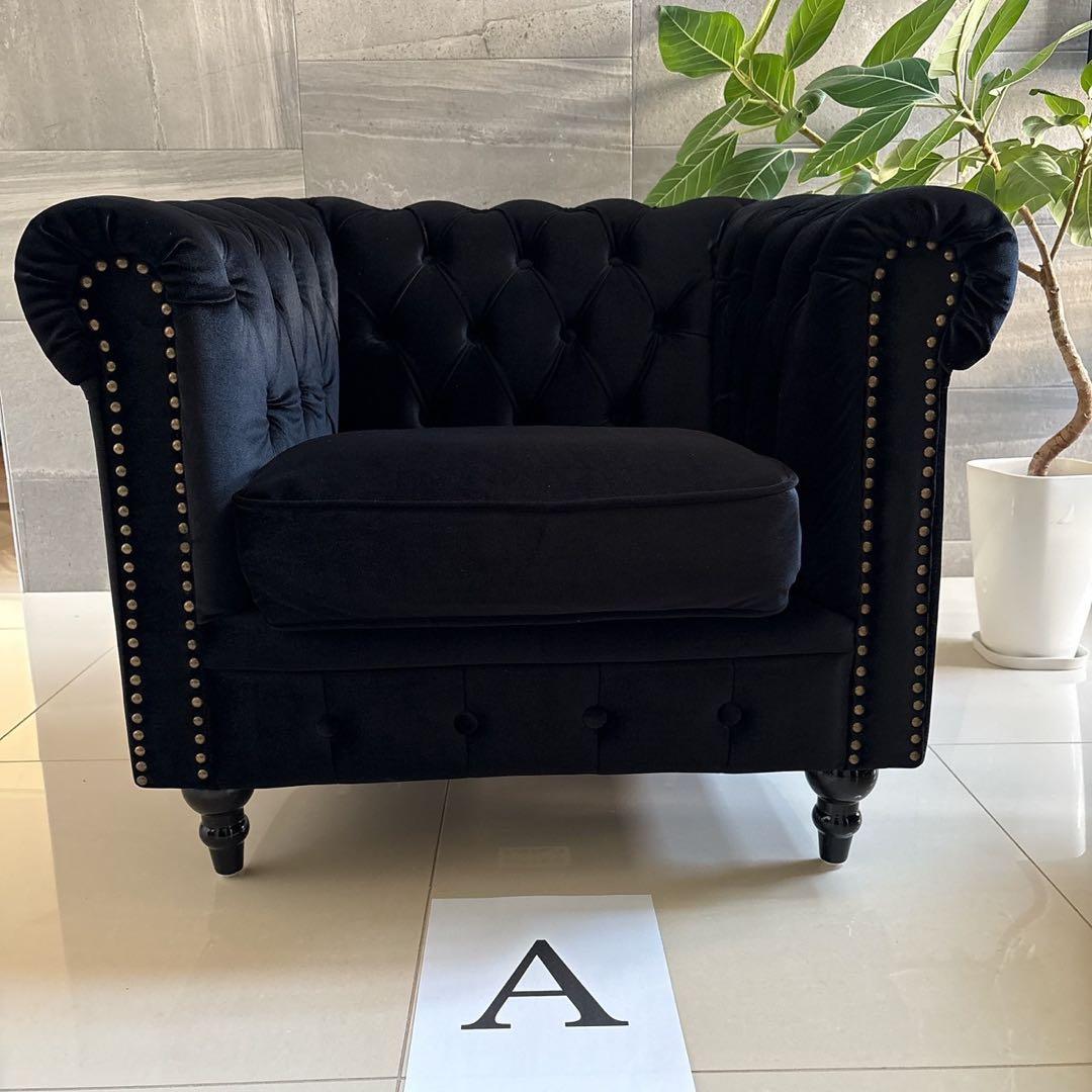 値引しましたA チェスターフィールド英国風アンティーク一人掛ソファー /ブラック