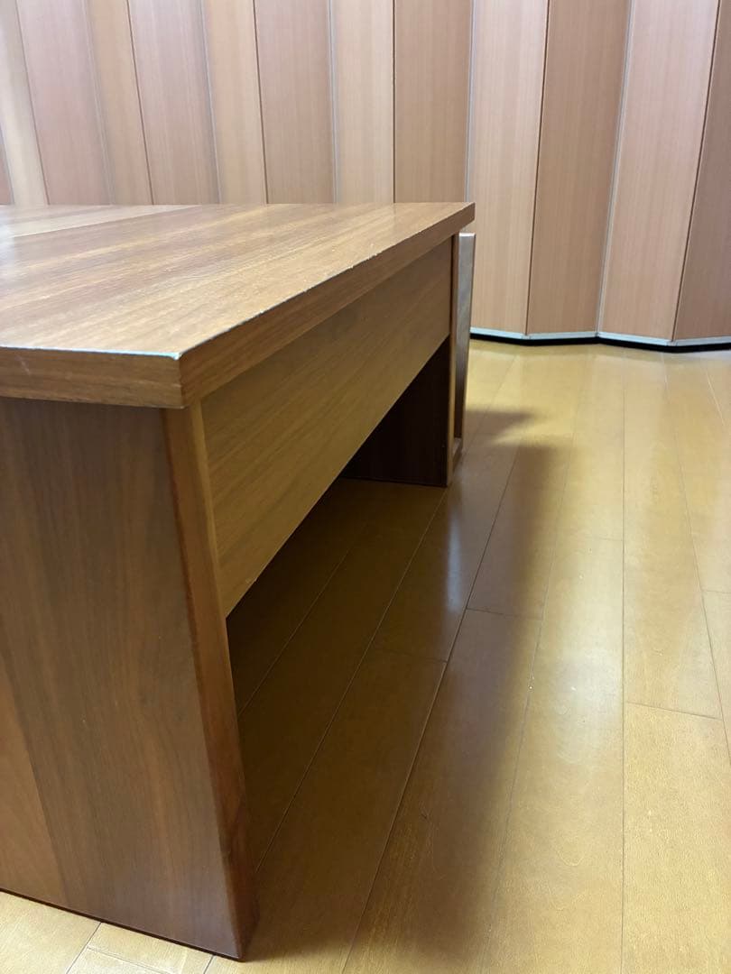 「トーノ・レック」　リビングテーブル