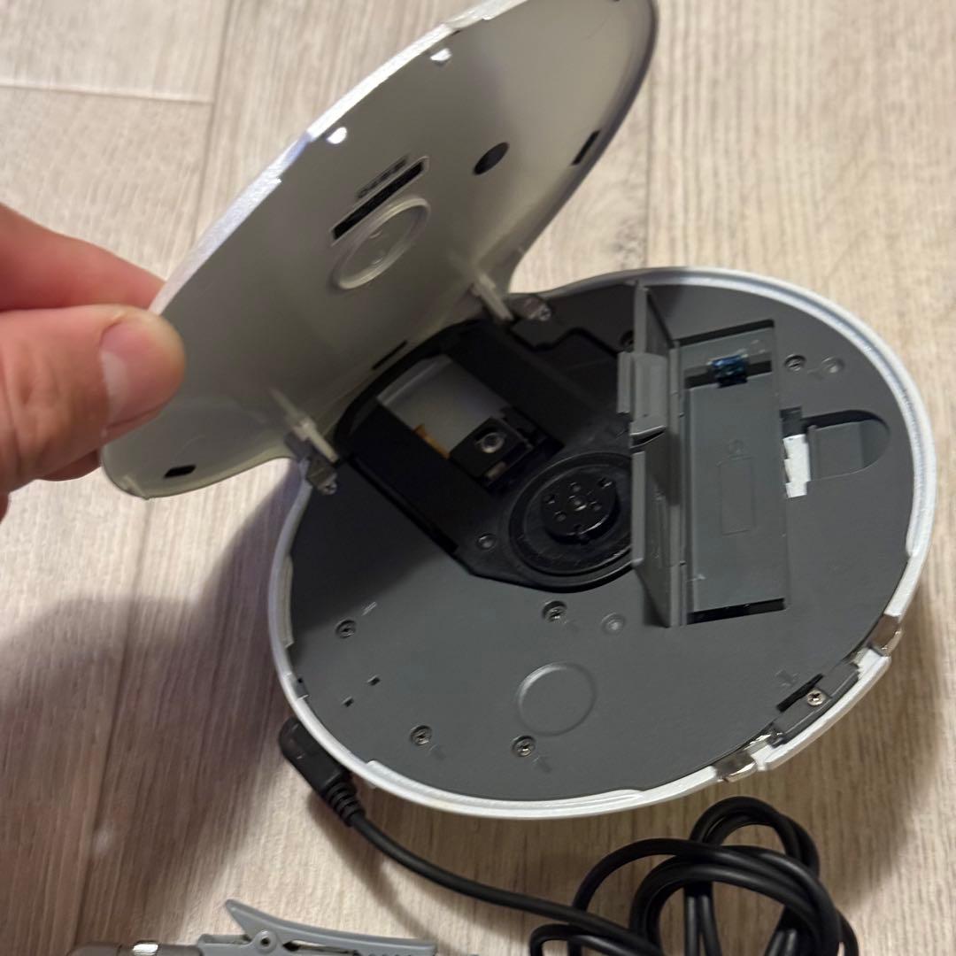 SONY CD WALKMAN D-NE20 ジャンク品