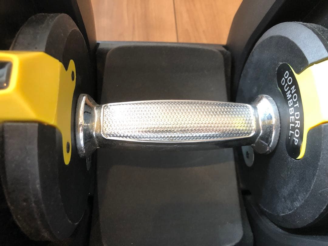 10/18限定値下げ！【美品】可変式ダンベル 40kg ① ※2個セットでの販売