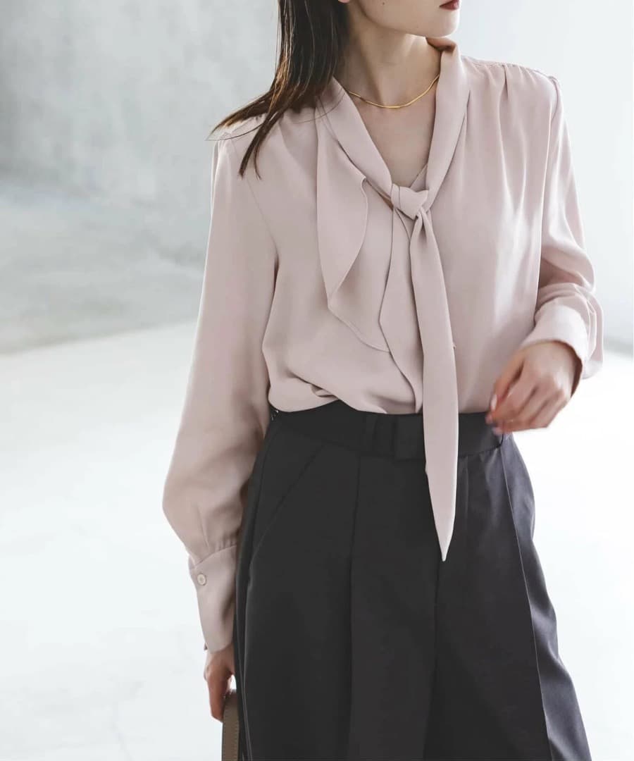 noble ロイヤルサテンボウタイブラウス　ピンク