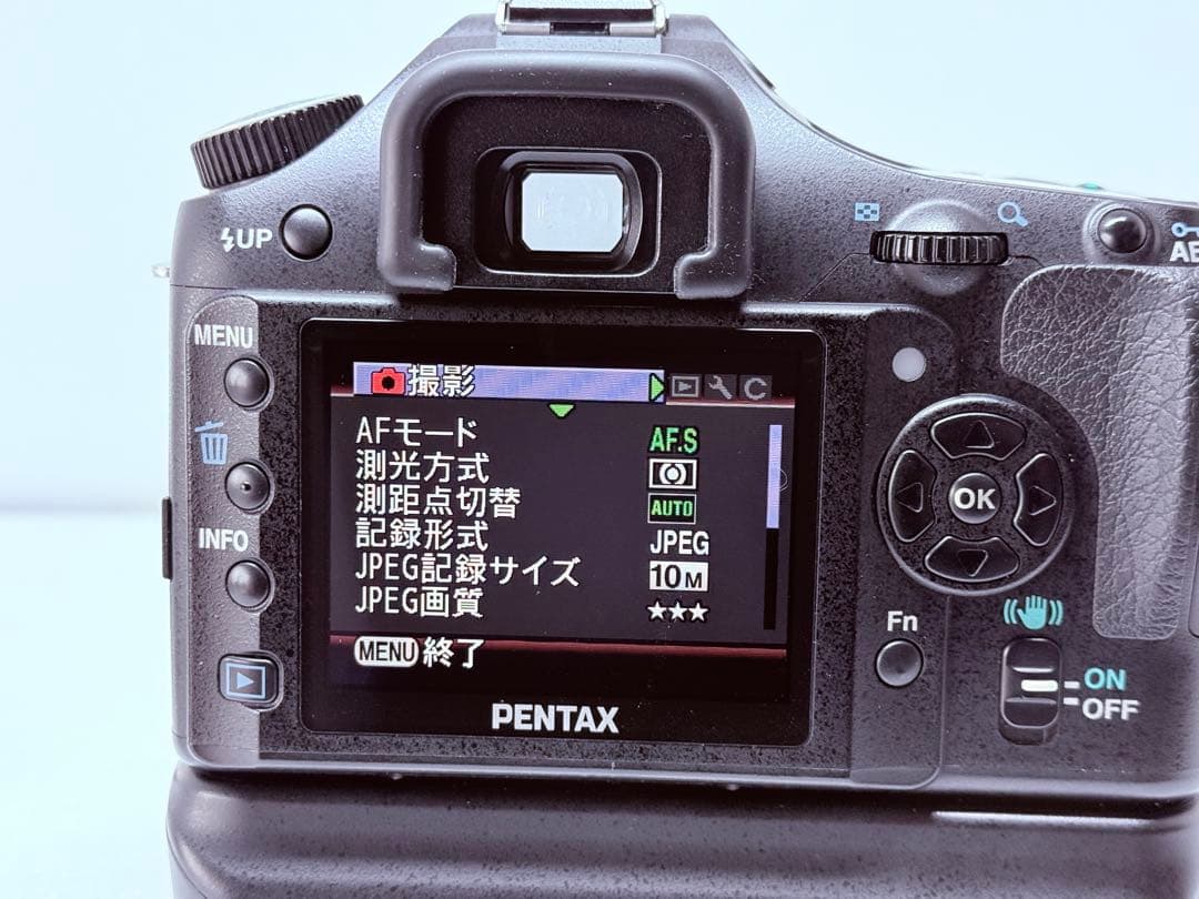 PENTAX K200D ボディ 動作確認済 グリップ付 デジタル一眼レフ