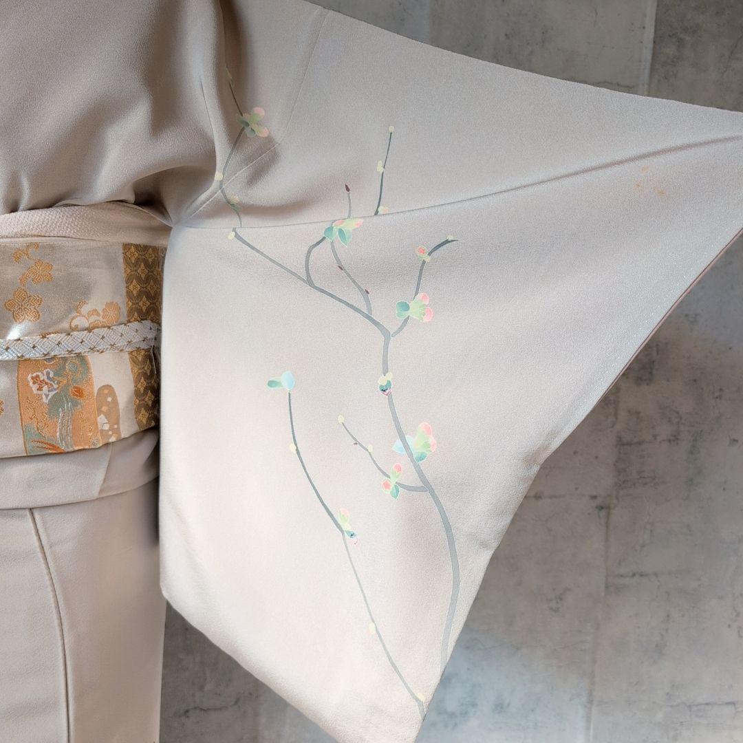 訪問着　フルセット　着物　正絹　加賀友禅　虫食い　淡いベージュ　枝葉　落款O2