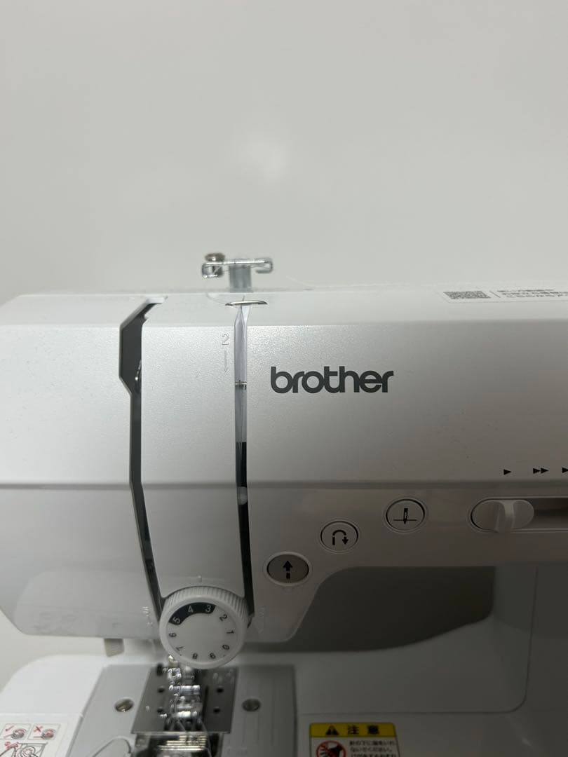 brother コンピュータミシンSENSIA130　CPN5102 カバー付