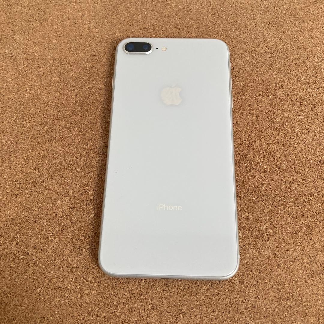 4043【早い者勝ち】電池新品☆iPhone8Plus 64GB SIMフリー☆