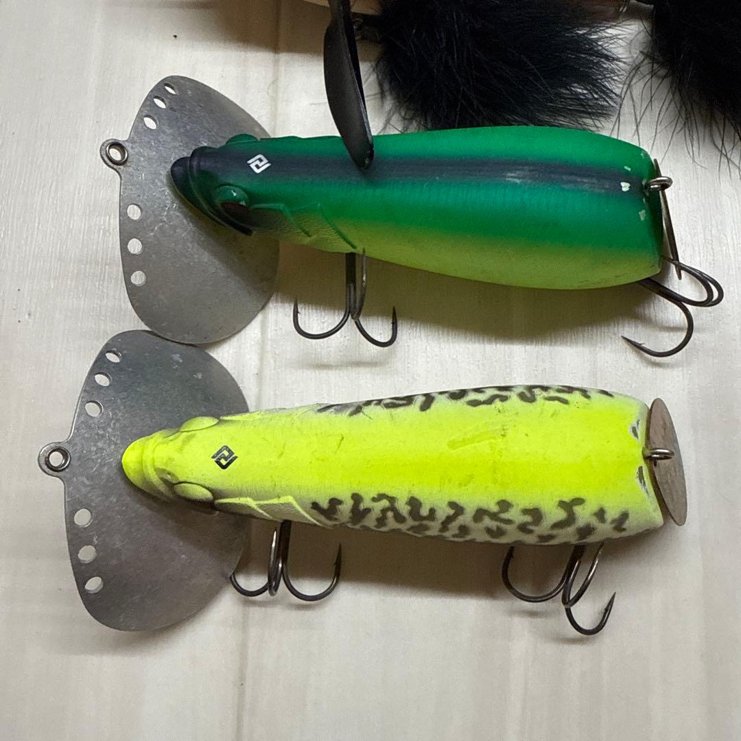 レイドジャパン　ダッジ3個ブルタンク2個