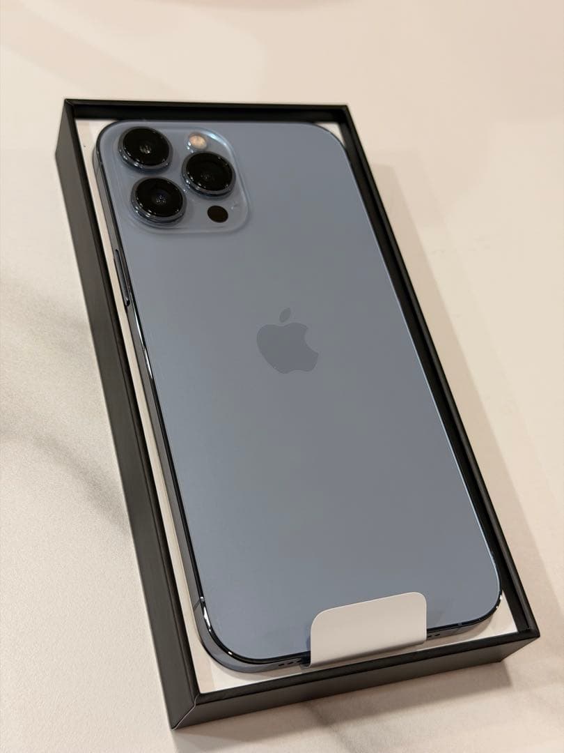 【きゅきゅ】iPhone 13 Pro Max 512GB SIMフリー