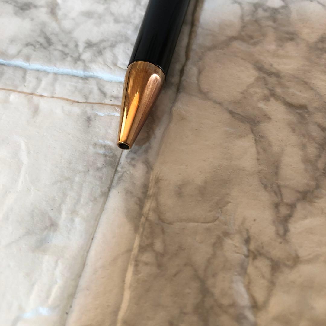 レア Devotié ボールペン 日本ではレア物になります。