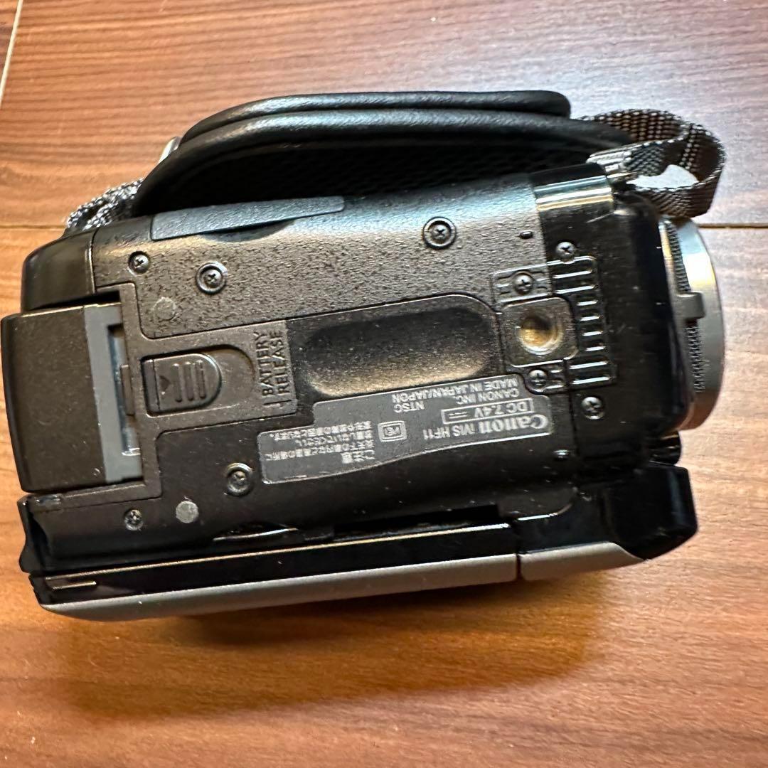 Canon IVIS HF11 ビデオカメラ