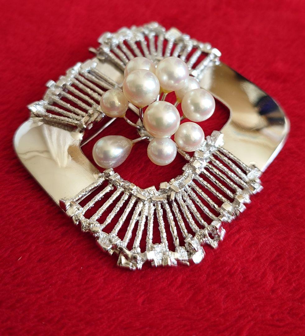 ブローチ シルバー製 アコヤ本真珠 銀細工アートフォルム C81＆857 676