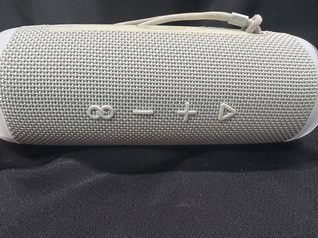 JBL FLIP 6 ホワイト ワイヤレススピーカー