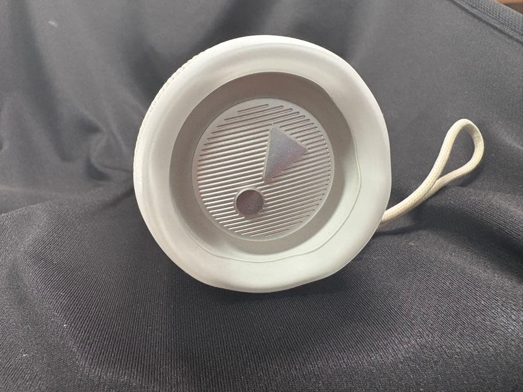 JBL FLIP 6 ホワイト ワイヤレススピーカー