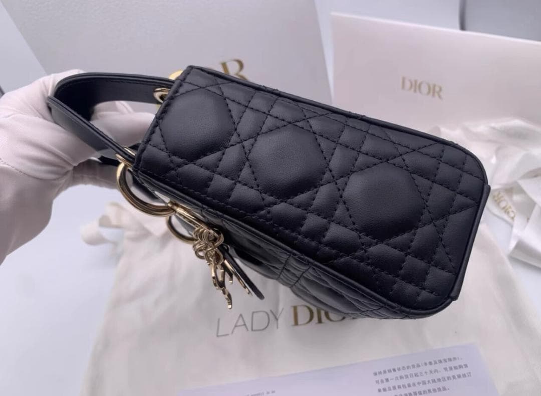 Dior ブラック ショルダーバッグ~~~