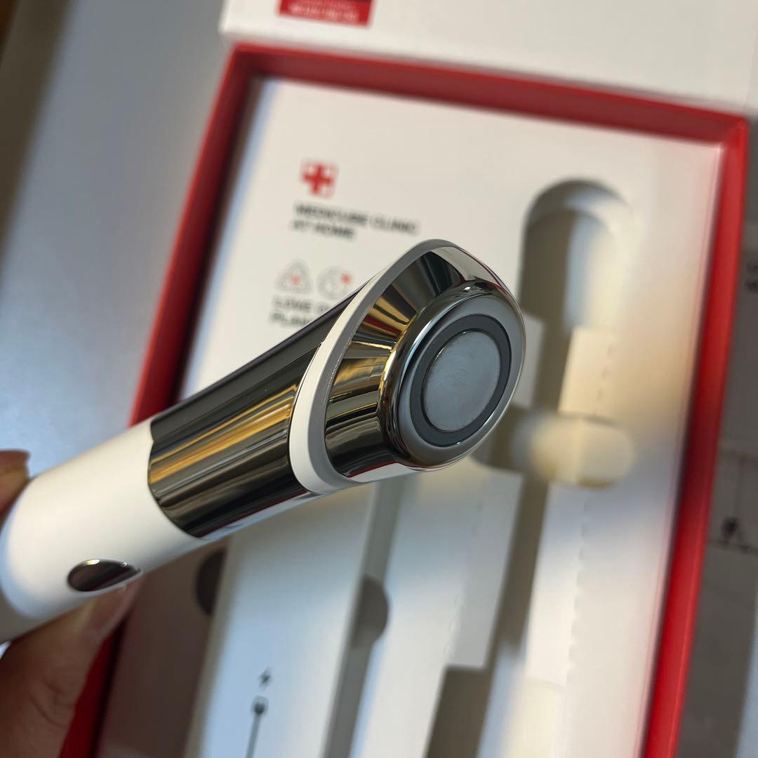 AGE-Rダーマエアショットmedicube ✴︎箱不要の場合お値下げします