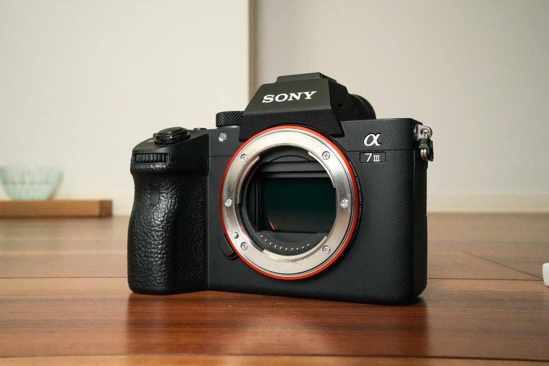 SONY α7III ミラーレス一眼 本体