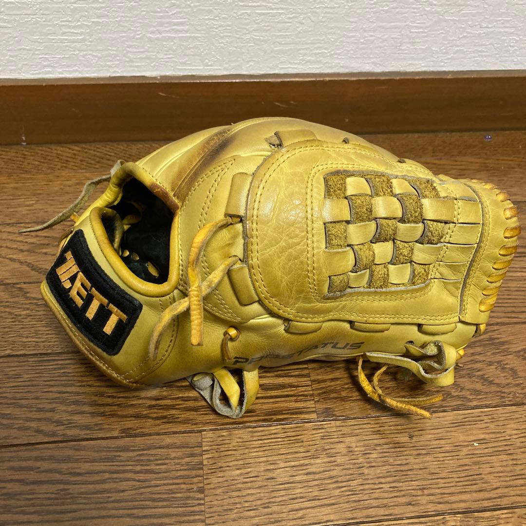 【即戦力・良型】ZETT（ゼット） 硬式・投手用〈グローブ袋付〉