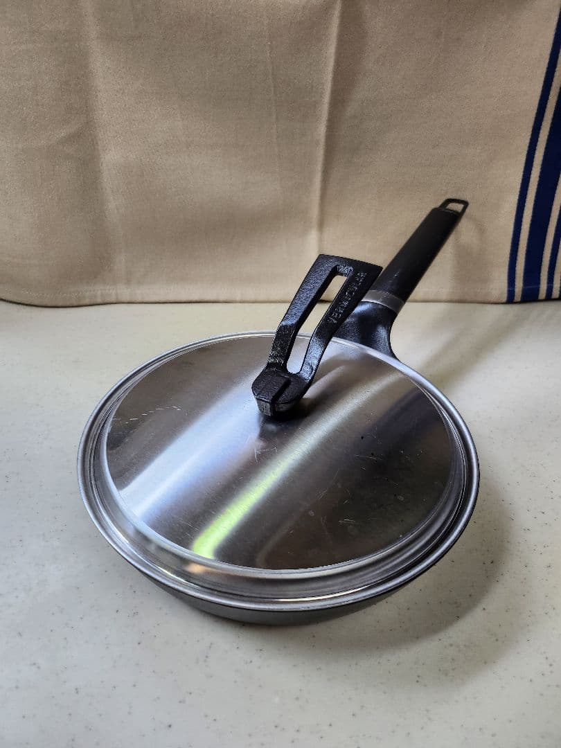 バーミキュラ　オーブンセーフスキレット 20cm　蓋セット